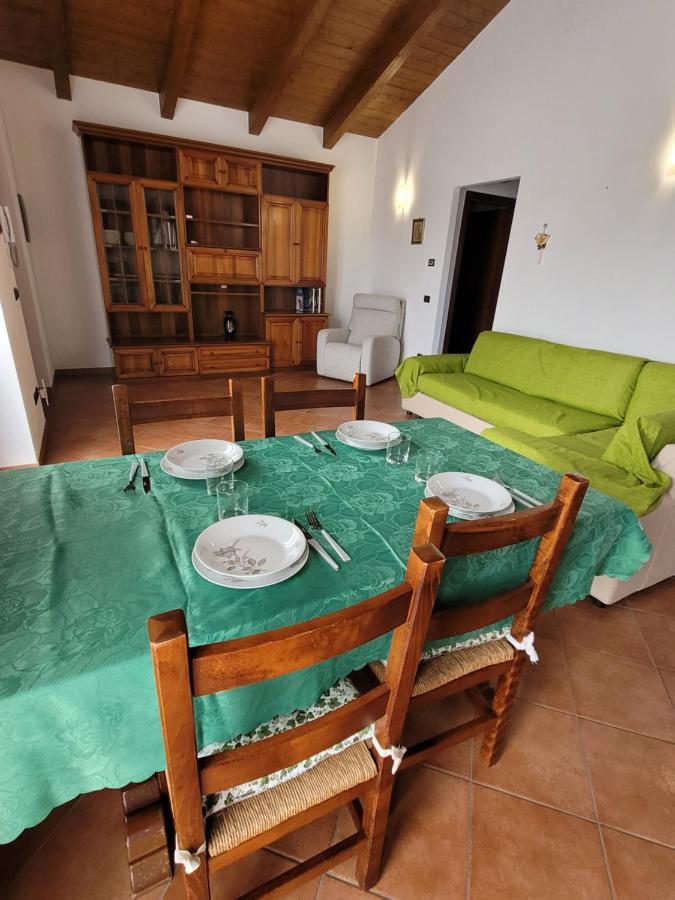 Casa Nicca Lägenhet Oleggio Exteriör bild